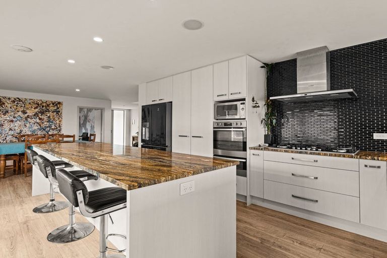 Photo of property in 40 Oceanview Road, Mount Maunganui, 3116