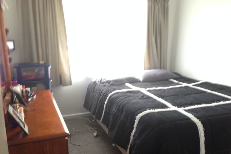 Photo of property in 11 Lloyd Avenue, Papatoetoe, Auckland, 2025