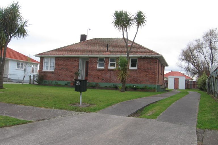 Photo of property in 29 Tweed Street, Roslyn, Palmerston North, 4414