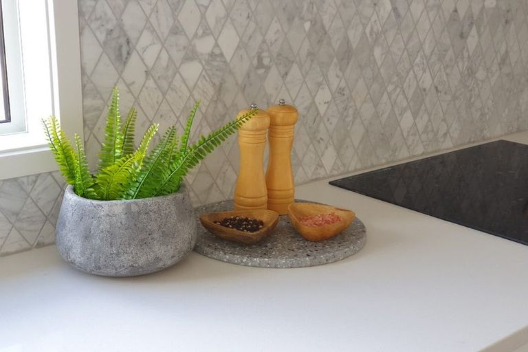 Photo of property in 27 Jutland Road, Pukekohe, 2120