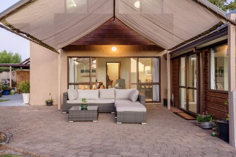 Photo of property in 25 Links View Drive, Omokoroa, 3114