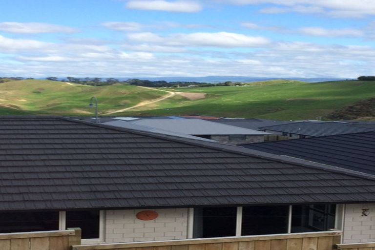 Photo of property in 212 Waikite Road, Welcome Bay, Tauranga, 3175