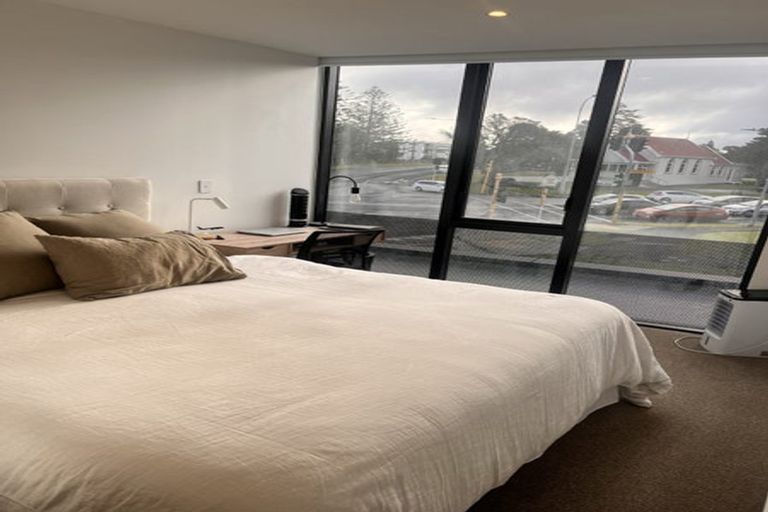 Photo of property in 105/1 Buscomb Avenue, Henderson, Auckland, 0610