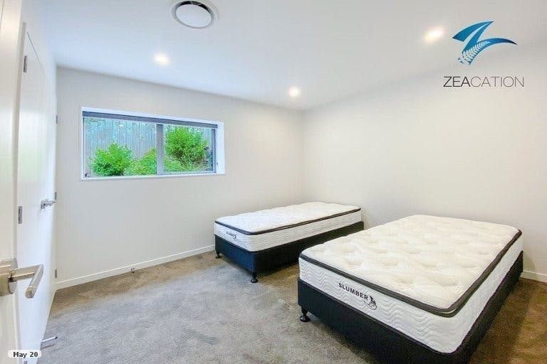 Photo of property in 106 Admirals Court Drive, Greenhithe, Auckland, 0632