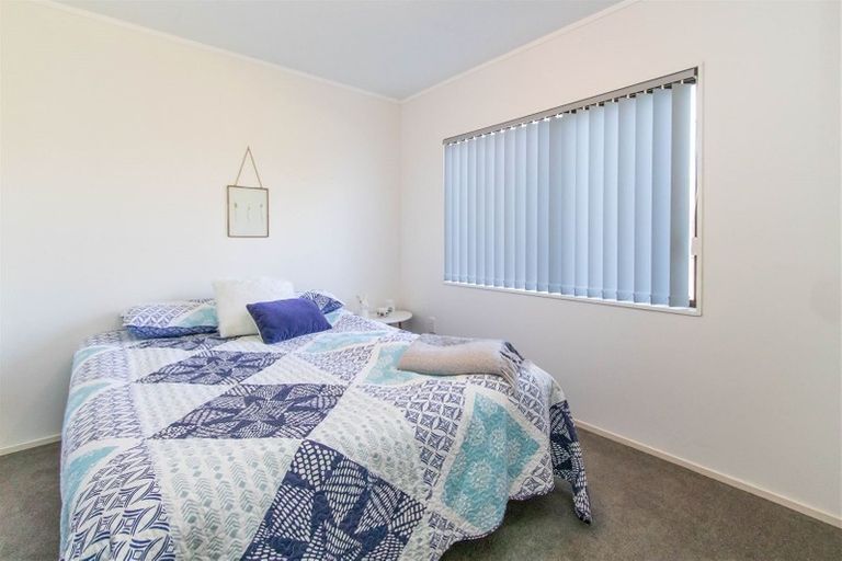 Photo of property in 22 Tawari Street, Inglewood, 4330