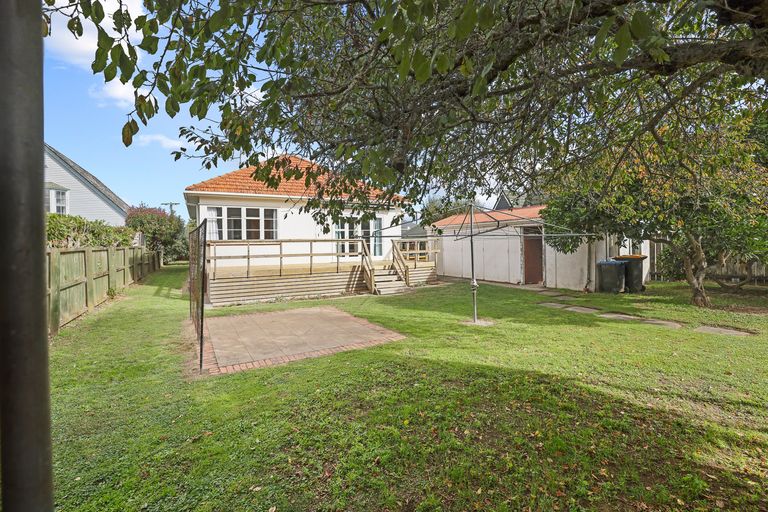 Photo of property in 70 Williams Street, Cambridge, 3434