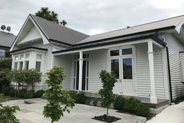 Photo of property in 8 Bristol Street, St Albans, Christchurch, 8014