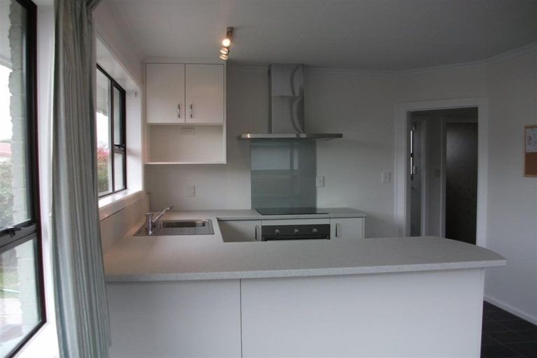 Photo of property in 1/70 Ensign Street, Halswell, Christchurch, 8025