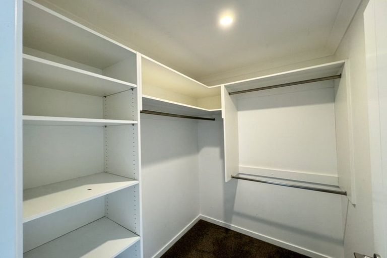 Photo of property in 31 Freedom Drive, Kelvin Grove, Palmerston North, 4414