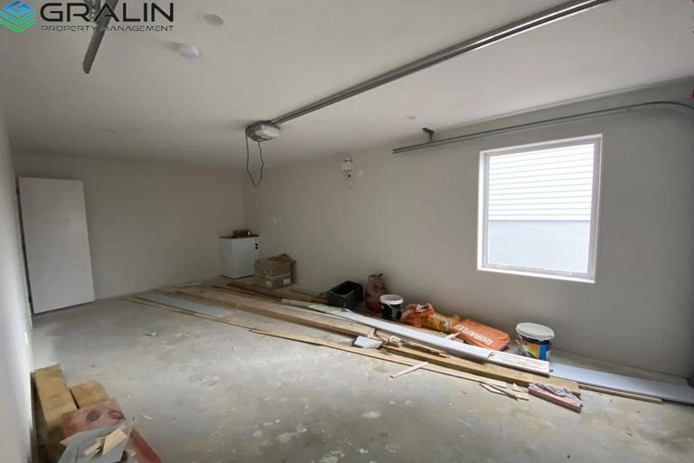 Photo of property in 9 Waihou Crescent, Albany Heights, Auckland, 0632