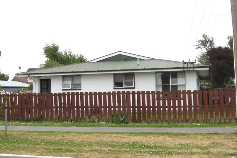 Photo of property in 2/25 Wildberry Street, Woolston, Christchurch, 8023