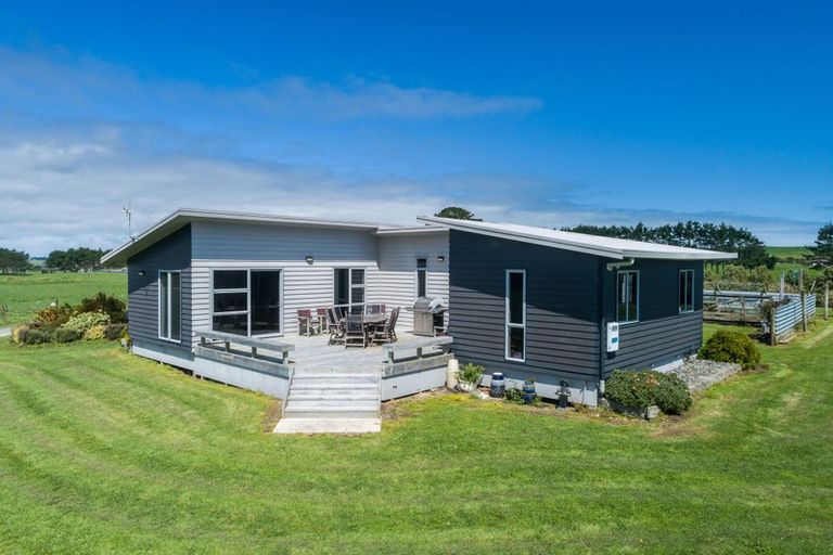 Photo of property in West Coast Road, Te Kopuru, 0371