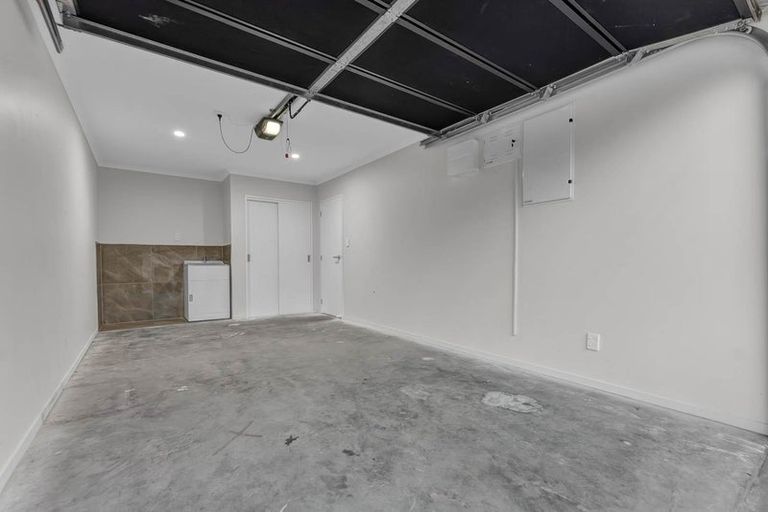 Photo of property in 17f Prictor Street, Papakura, 2110