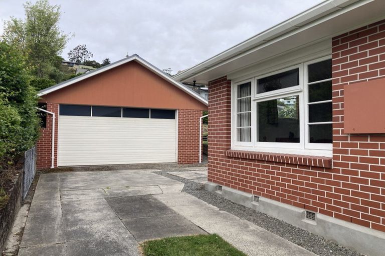 Photo of property in 120 Centaurus Road, Huntsbury, Christchurch, 8022