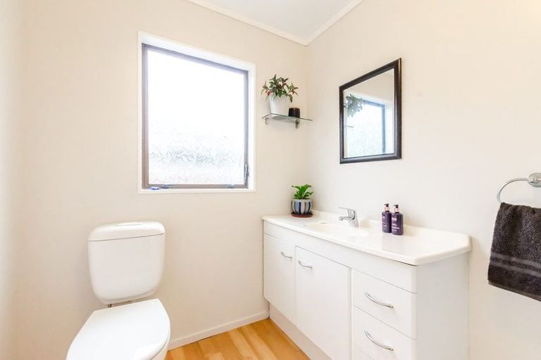 Photo of property in 61 Arawhata Road, Paraparaumu, 5032