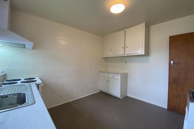 Photo of property in 82 Linwood Avenue, Linwood, Christchurch, 8011