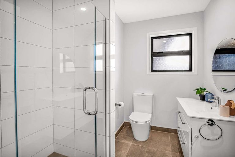 Photo of property in 12a Fairfield Road, Levin, 5510