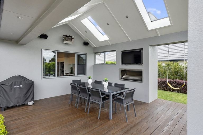 Photo of property in 27 Amokura Crescent, Flagstaff, Hamilton, 3210