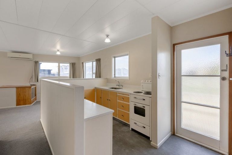 Photo of property in 25a Oceanbeach Road, Mount Maunganui, 3116