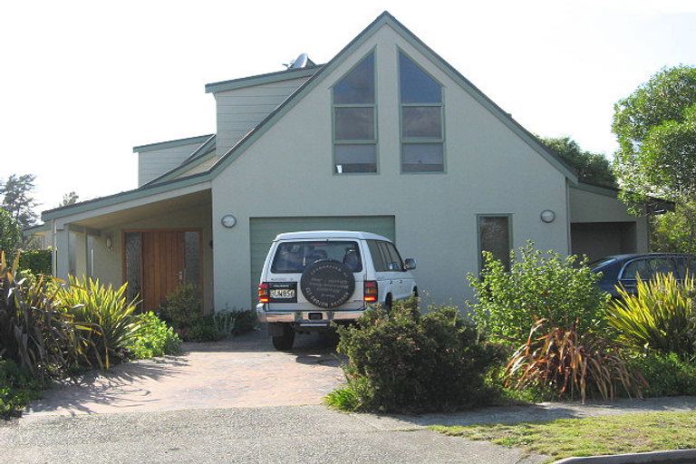 Photo of property in 10 Moreland Place, Mapua, 7005