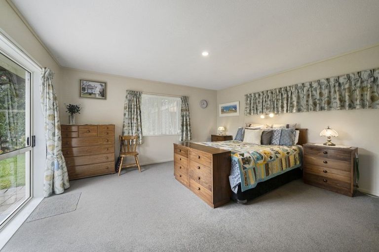 Photo of property in 35 Wood Leigh, Paraparaumu Beach, Paraparaumu, 5032