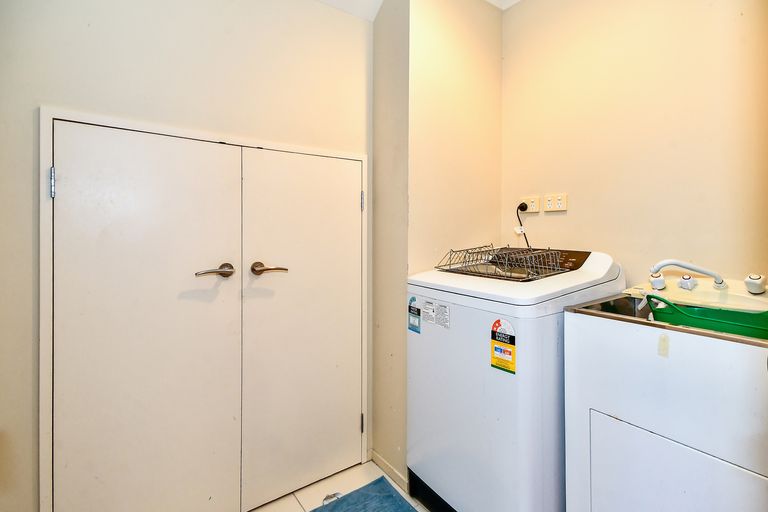 Photo of property in 4 Reins Road, Takanini, 2112