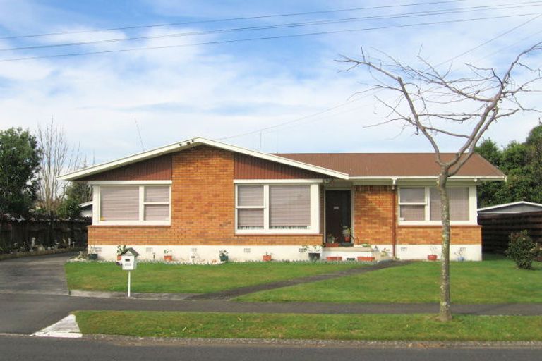 Photo of property in 68 Mears Road, St Andrews, Hamilton, 3200