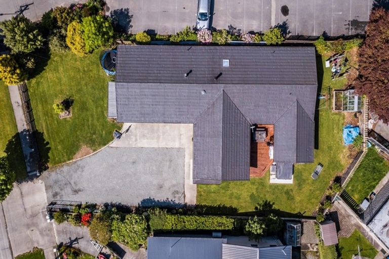 Photo of property in 398 Great North Road, Winton, 9720