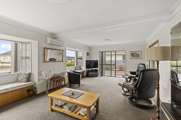 Photo of property in 9 Norman Street, Lower Vogeltown, New Plymouth, 4310