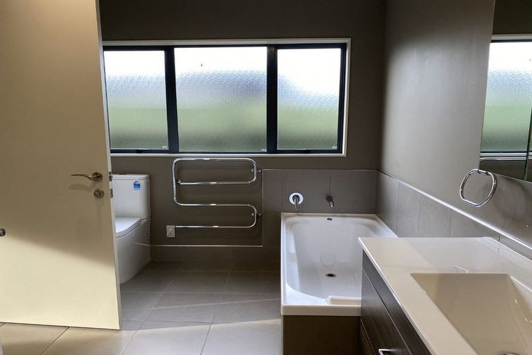 Photo of property in 2a Peddie Street, Taradale, Napier, 4112