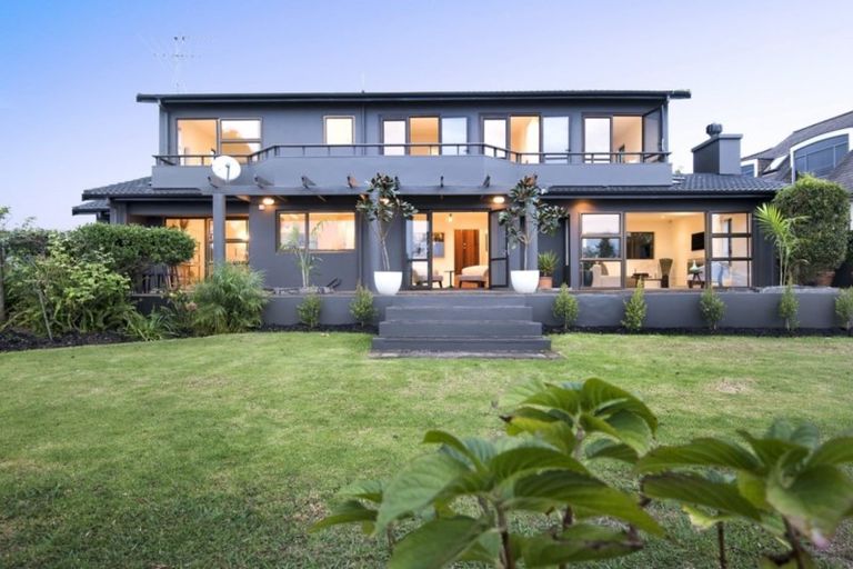 Photo of property in 74 Bramley Drive, Farm Cove, Auckland, 2012