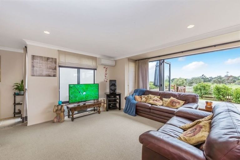 Photo of property in 15 Alverna View, Gulf Harbour, Whangaparaoa, 0930