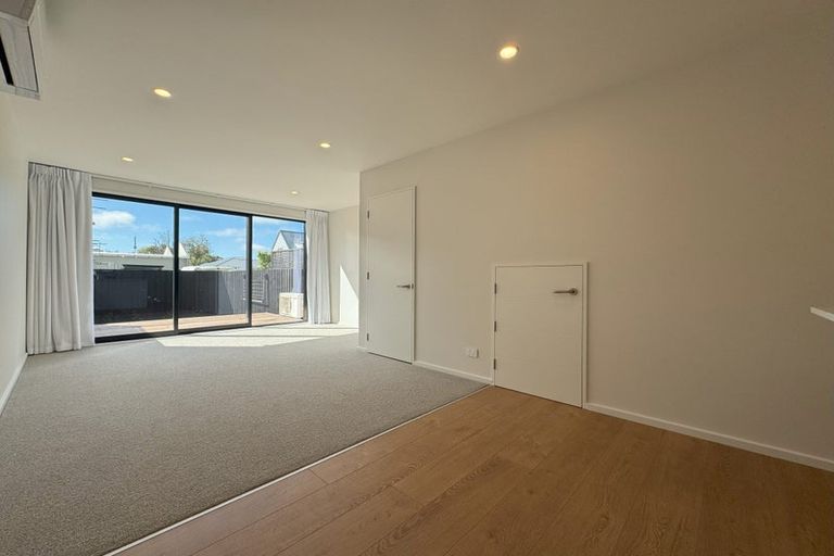 Photo of property in 1/335 Gloucester Street, Christchurch Central, Christchurch, 8011