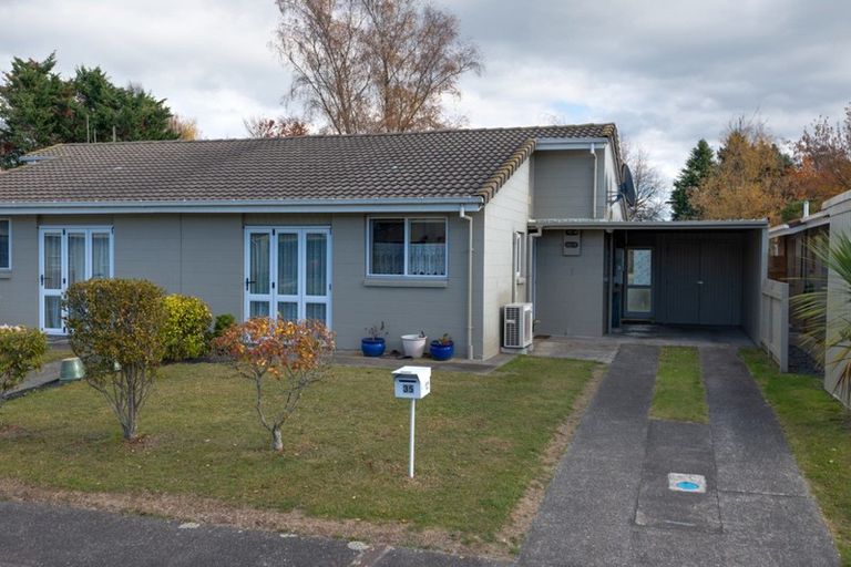 Photo of property in 35 Walnut Place, Tokoroa, 3420