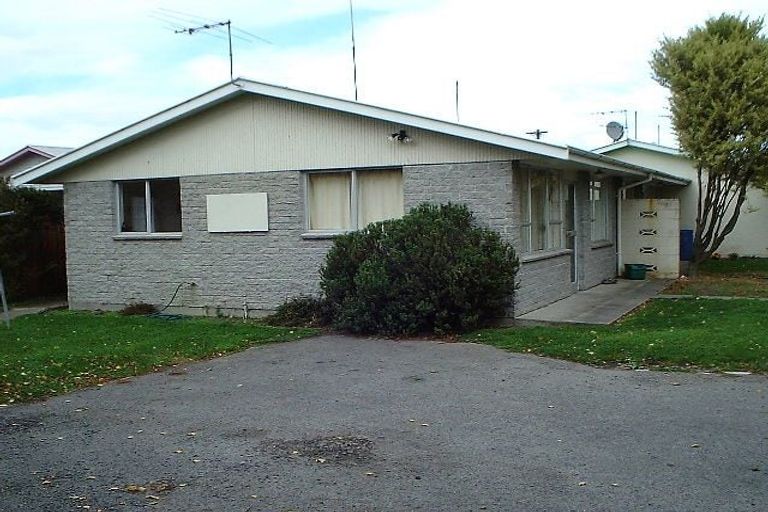 Photo of property in 3/50 Moffett Street, Islington, Christchurch, 8042