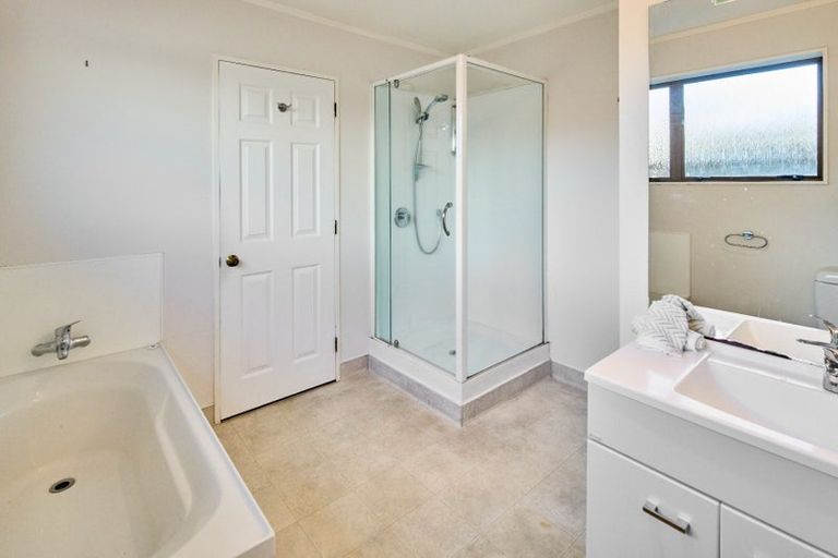 Photo of property in 2/3 Mahoe, Hutt Central, Lower Hutt, 5010