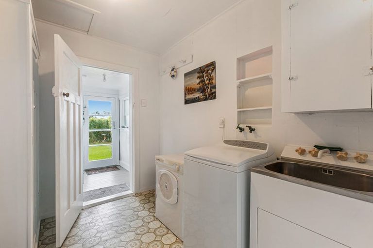 Photo of property in 8 Argyle Street, Waipu, 0510