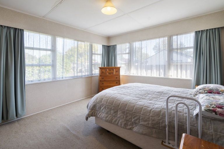 Photo of property in 249 Vogel Street, Roslyn, Palmerston North, 4414
