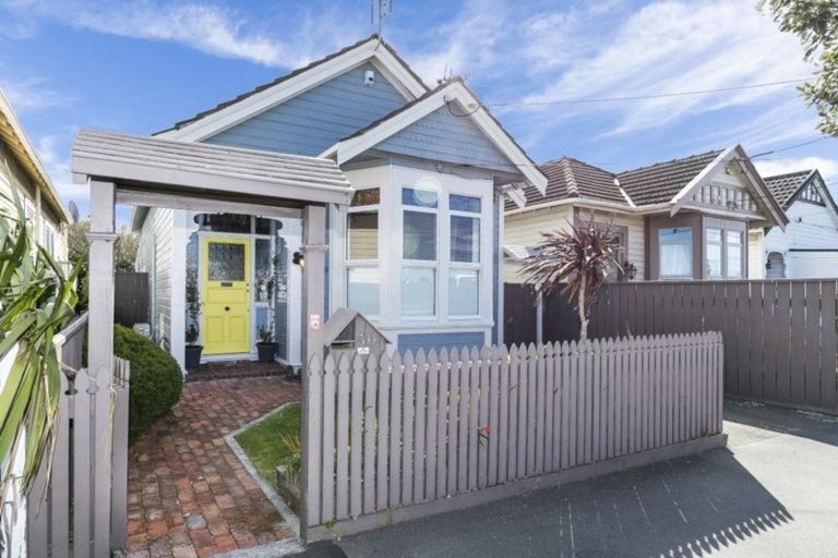 Photo of property in 50 Bridge Street, Rongotai, Wellington, 6022