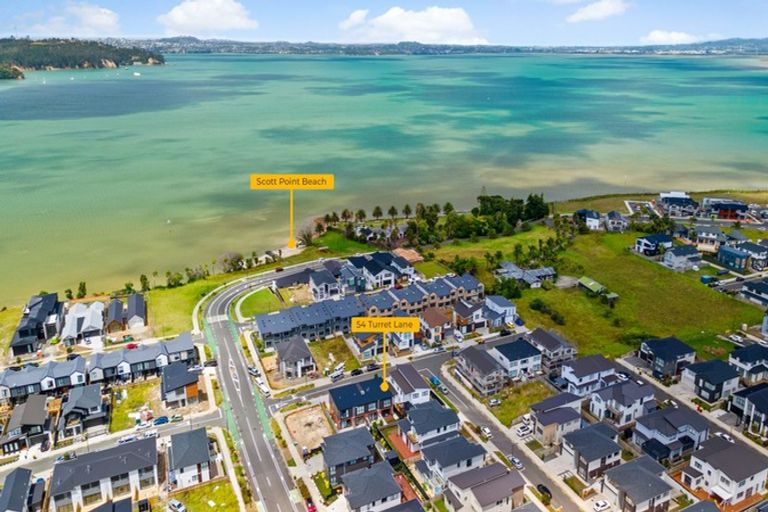 Photo of property in 54 Turret Lane, Hobsonville, Auckland, 0616