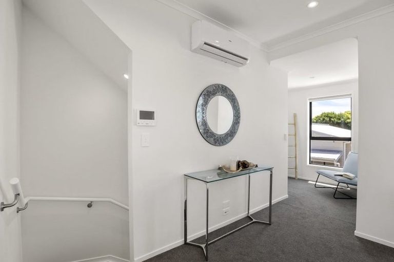 Photo of property in 500d Te Atatu Road, Te Atatu Peninsula, Auckland, 0610