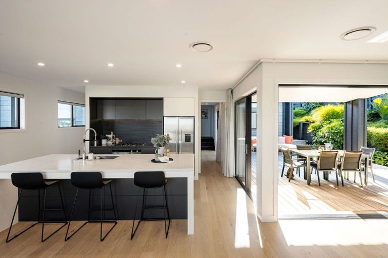 Photo of property in 13 Evergreen Rise, Grandview Heights, Hamilton, 3200