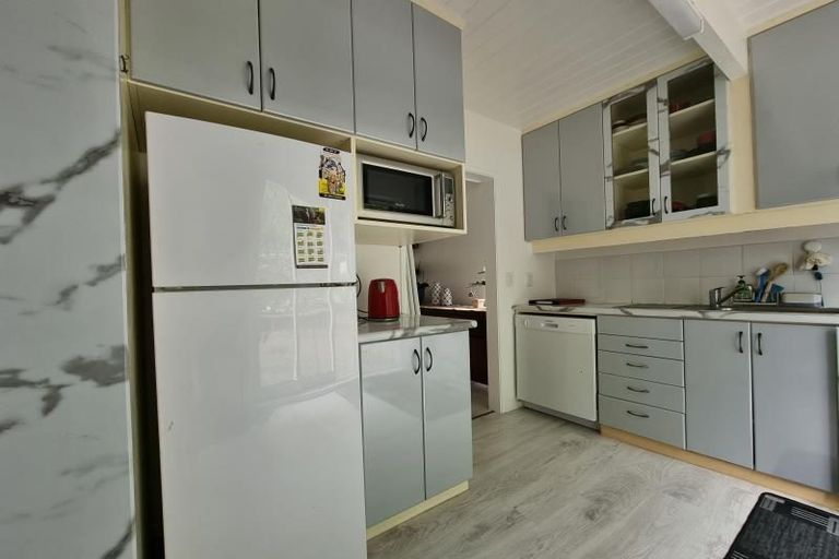 Photo of property in 22a Ranelagh Street, Karori, Wellington, 6012