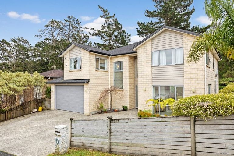 Photo of property in 56 Harrowglen Drive, Northcross, Auckland, 0630
