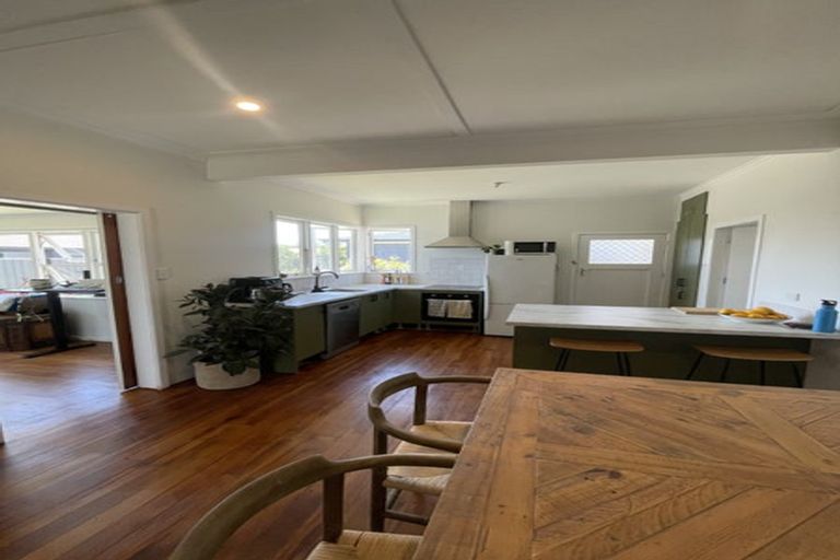 Photo of property in 2 Tripoli Street, Onekawa, Napier, 4110