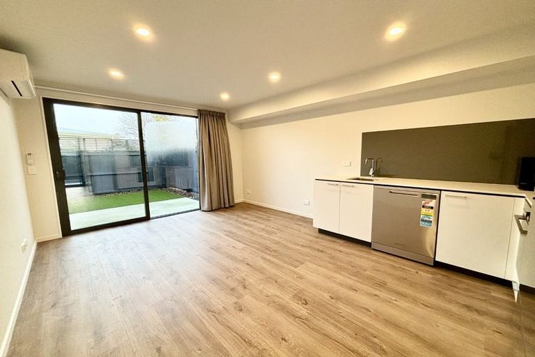Photo of property in 6/13 Warrington Street, Mairehau, Christchurch, 8013