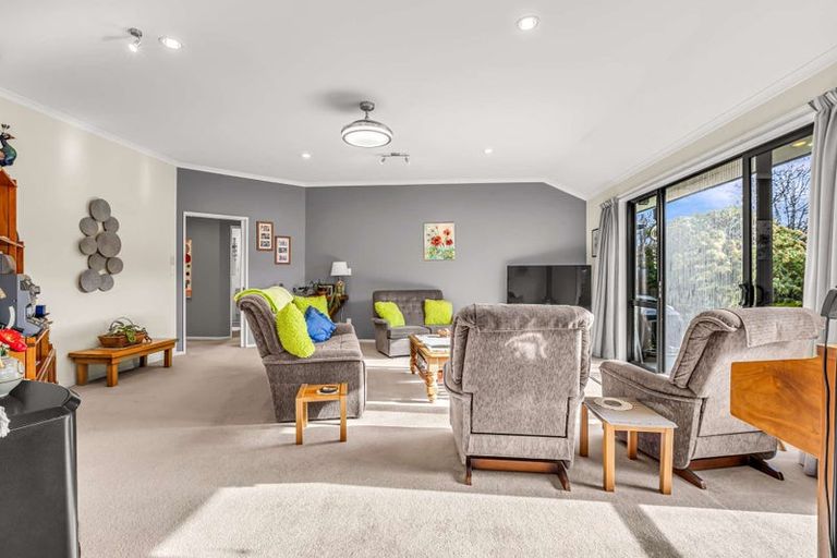 Photo of property in 6 Parkerfield Place, Motueka, 7120