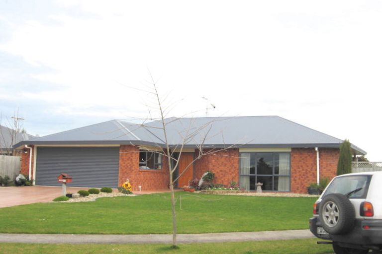 Photo of property in 15 Maidstone Place, Rototuna North, Hamilton, 3210