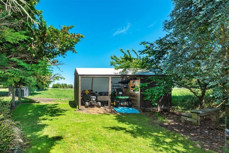 Photo of property in 77 Tramway Road, Kirwee, Darfield, 7571