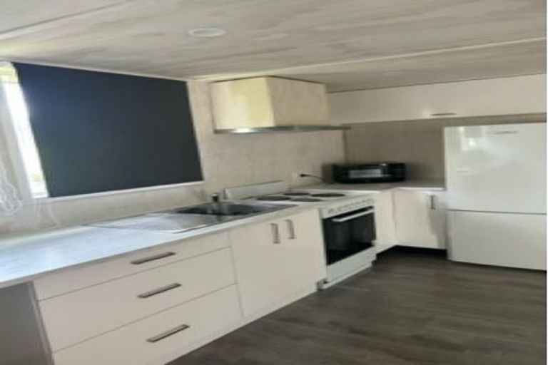 Photo of property in 141 Annett Road, Kumeu, 0891